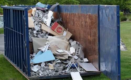 Benefits of hiring professional home clearance services